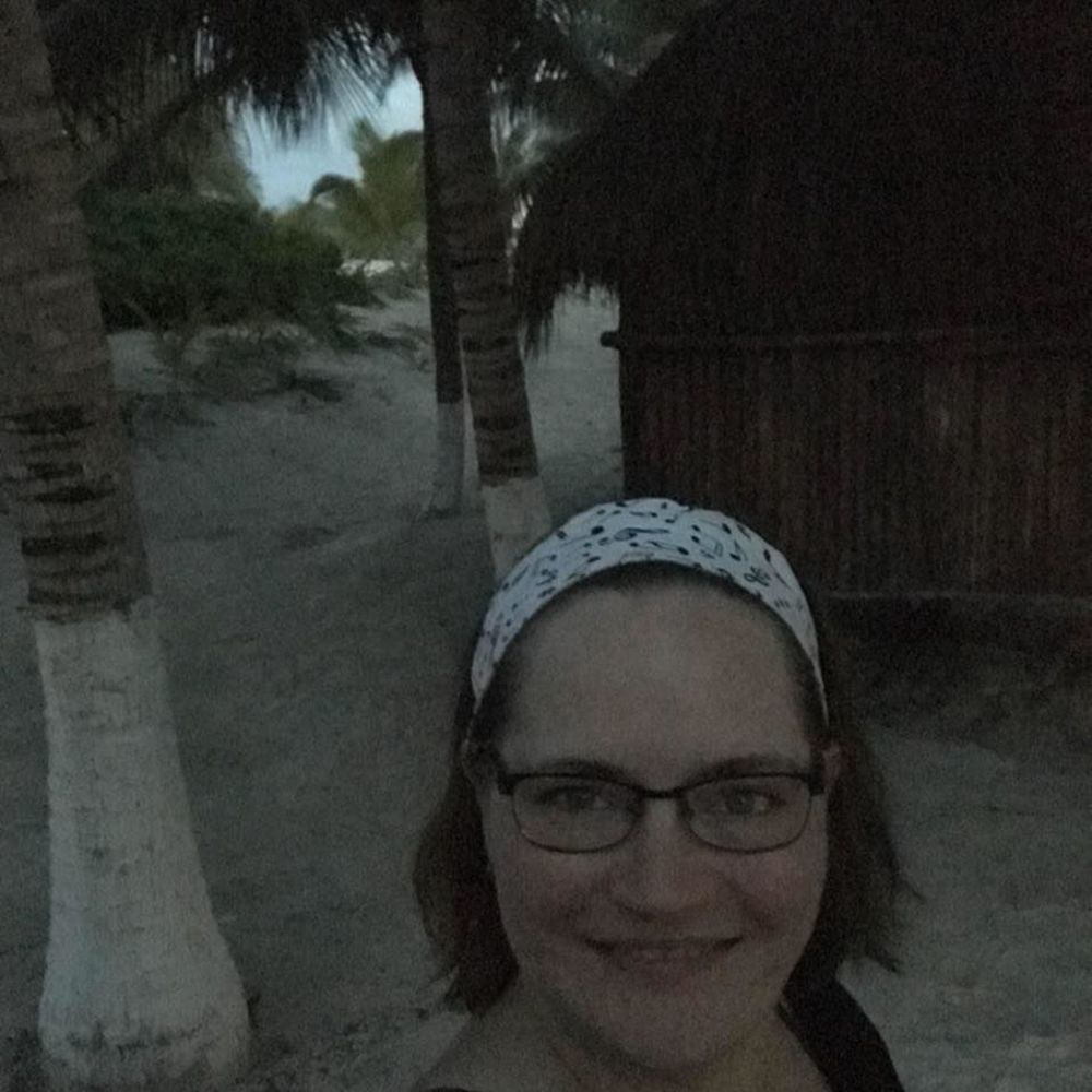 Meet your Posher, Carrie